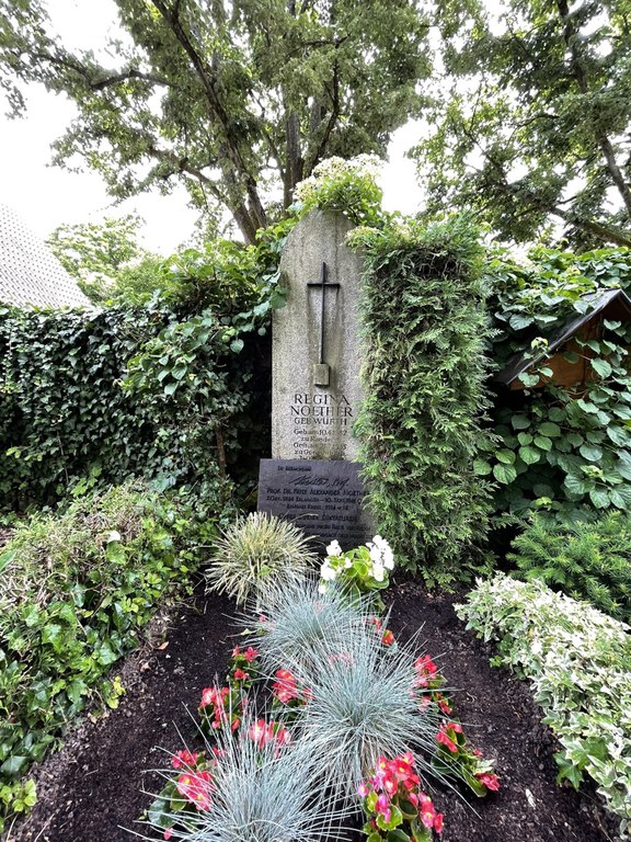 Grave of Regina Noether with Commemorative Plaque for her Husband Fritz Noether (Courtesy of Monica Noether).